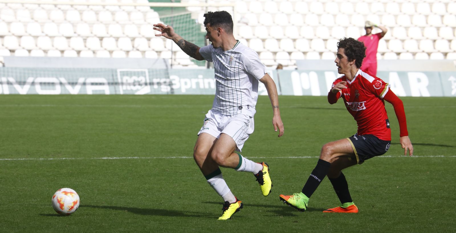 Lance del Córdoba B - Atlético Espeleño de la primera vuelta.