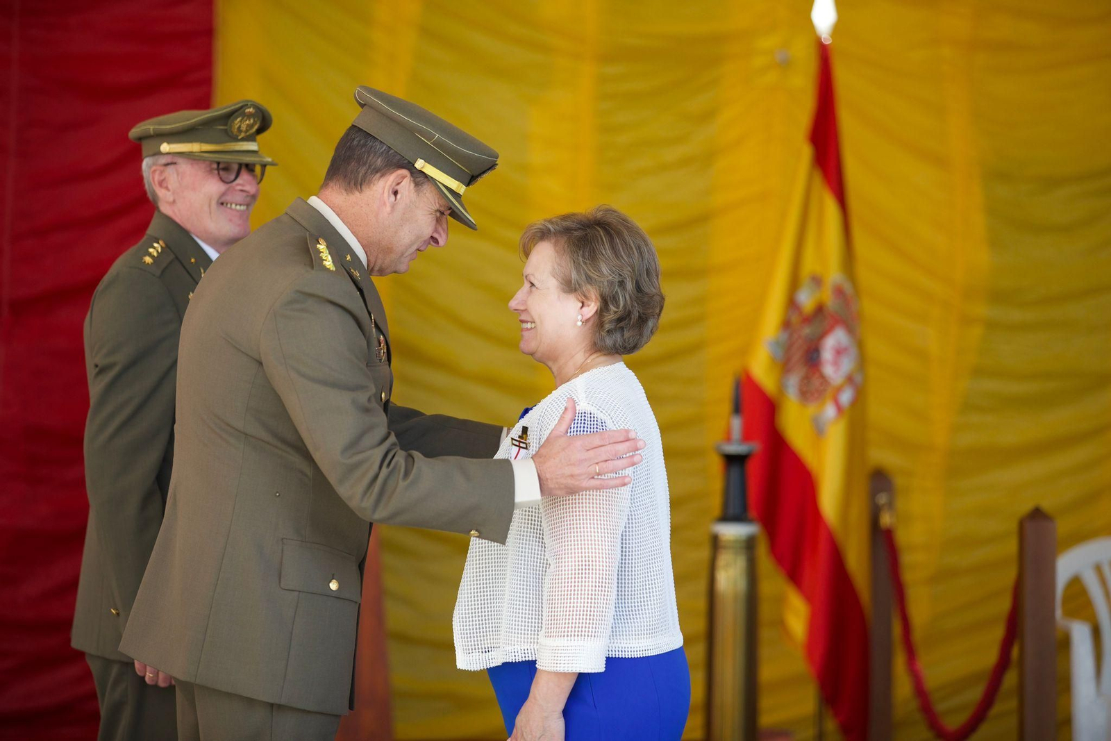Todas las imágenes de la celebración del trigésimo aniversario de la creación de la Subdelegación de Defensa en Granada