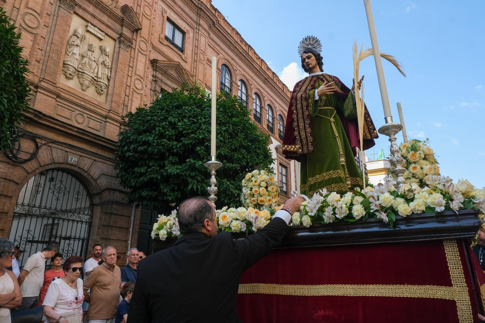 Corpus chico, de Triana