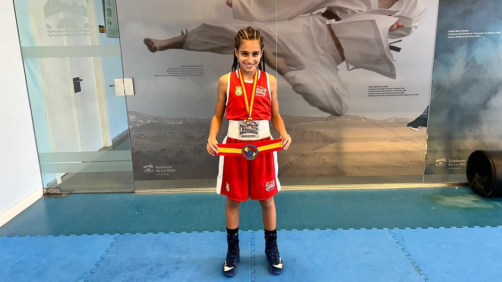 La algecireña Irene Bolaños (Don Príncipe) con el cinturón de campeona de España