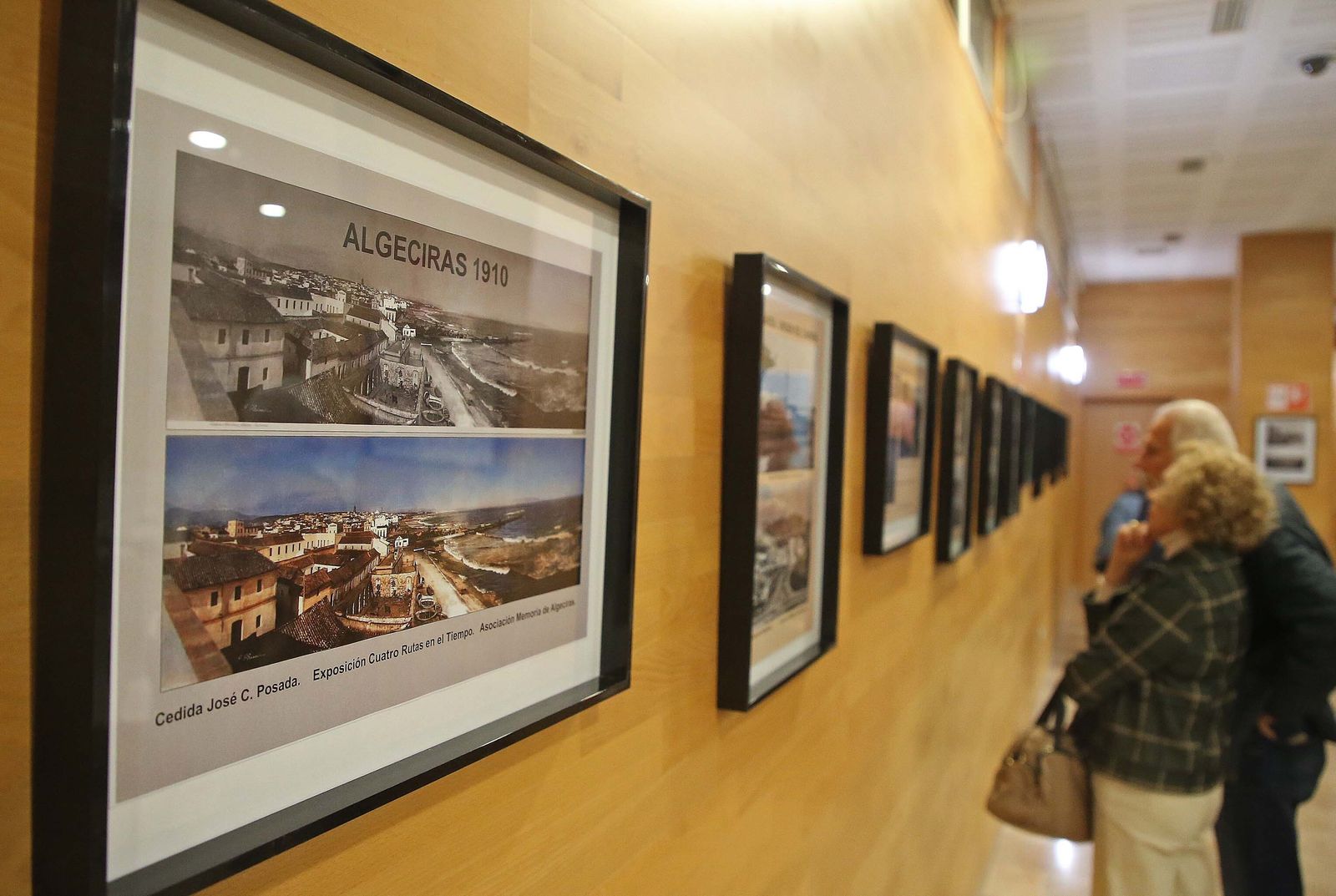 Fotos de la exposición 'Diez años de imágenes con Memoria de Algeciras'