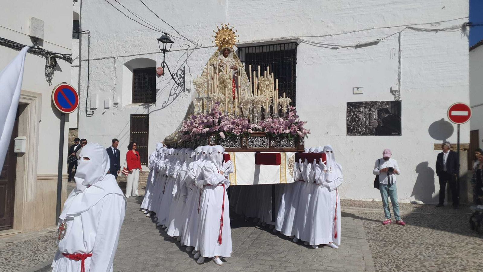 La procesión del Resucitado de Castro del Río, en imágenes