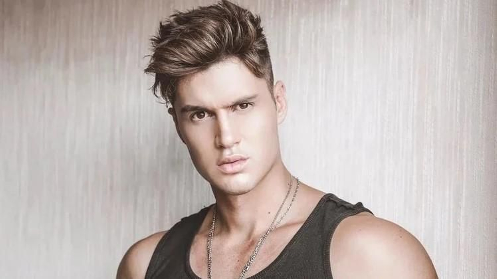 El modelo y cantante Fede Dorcaz