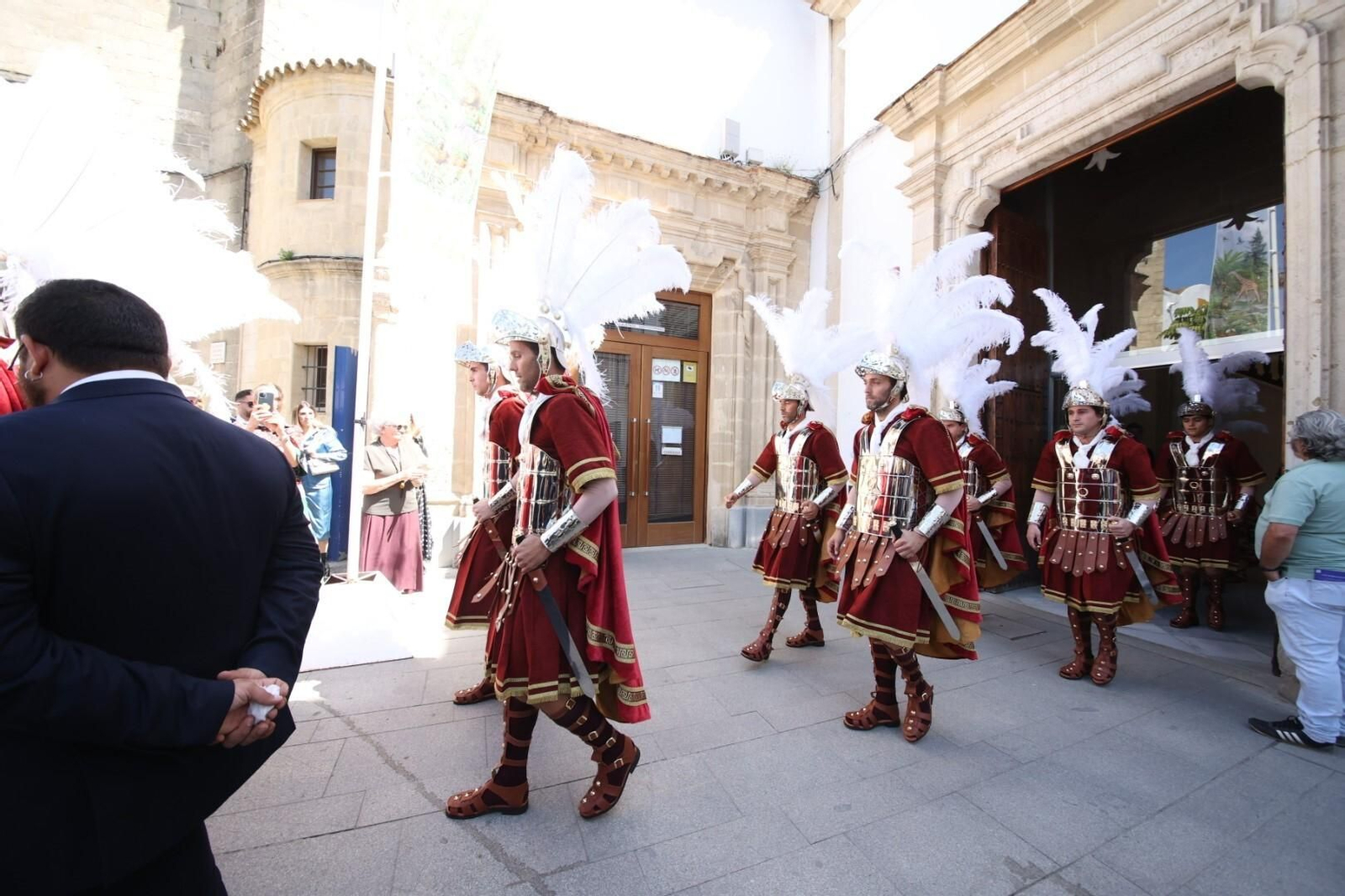 La guardia romana del Señor del Consuelo de la hermandad del Transporte