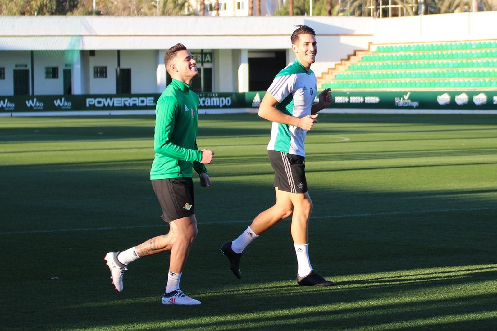 Sanabria  y Álex Alegría, en la ciudad deportiva