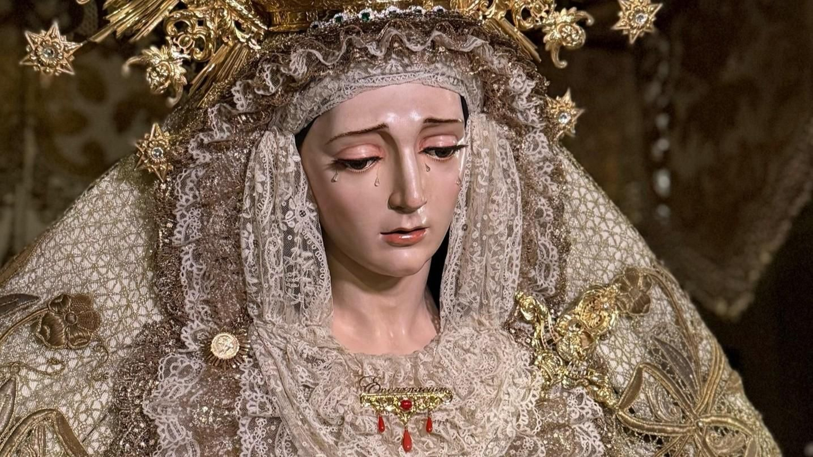 Fotogalería ‘Granada bajo palio’ 2025: María Santísima de la Encarnación