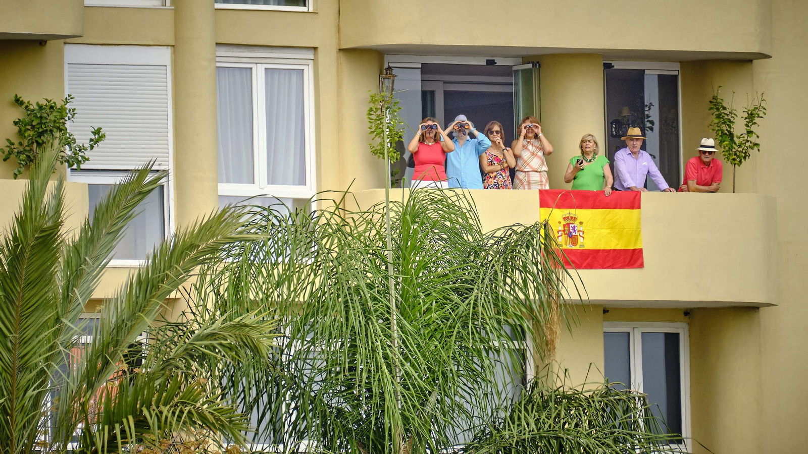 Recibimiento al buque escuela de la Armada española 'Juan Sebastián de Elcano'