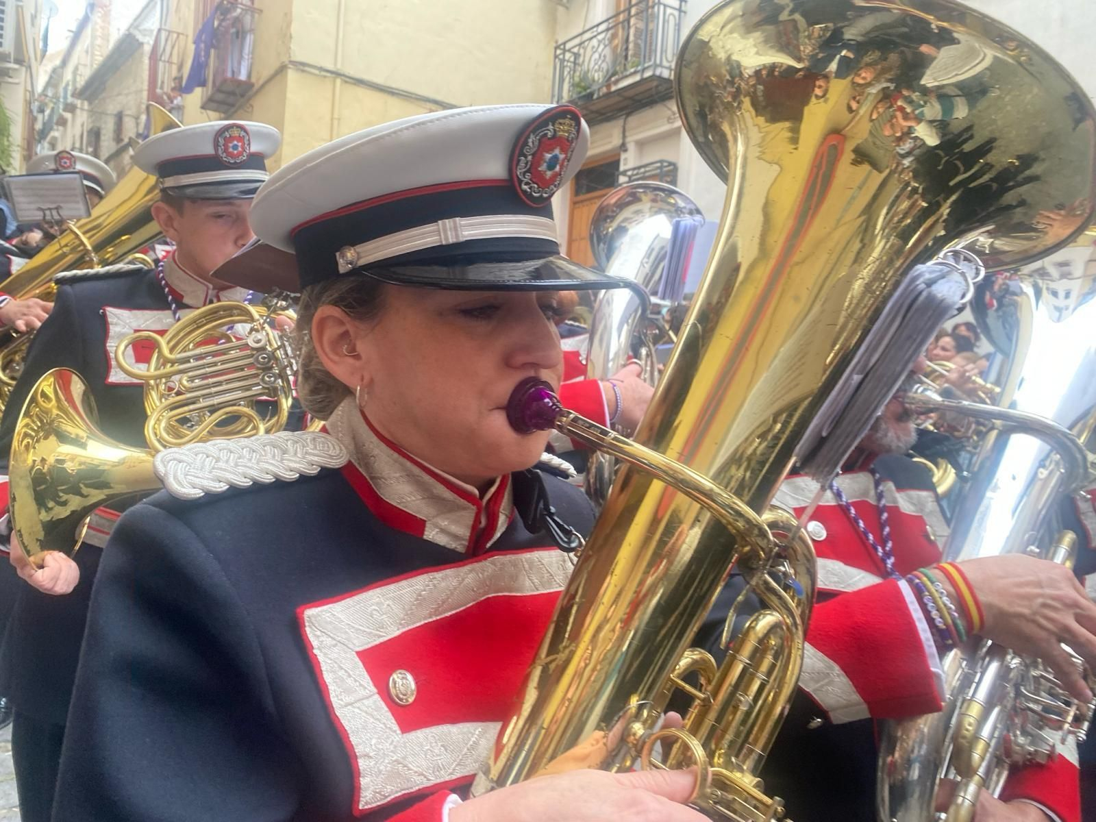 Tarde de Domingo de Ramos con cielos grises