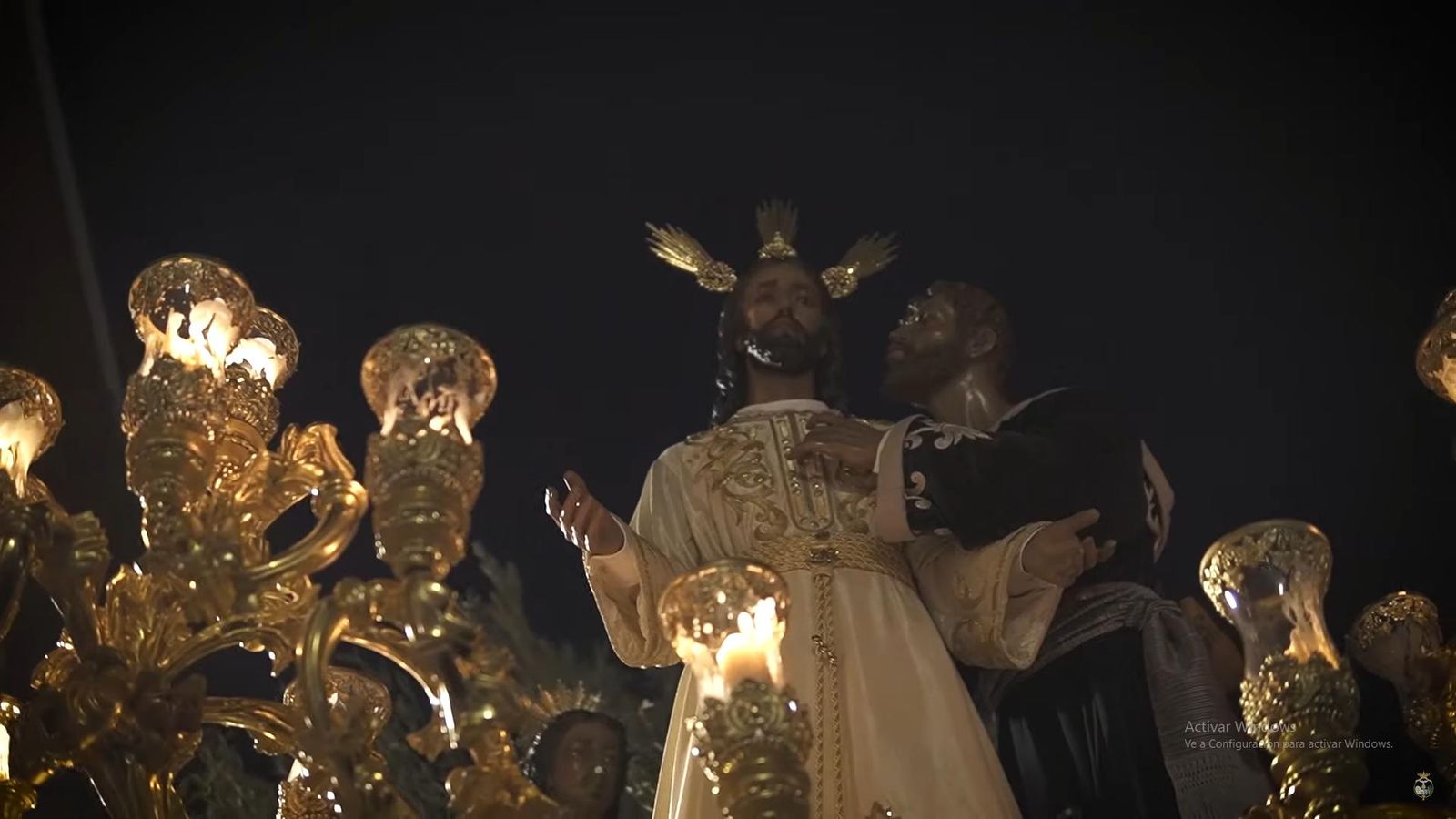 El misterio del Beso de Judas de regreso por la plaza de San Leandro