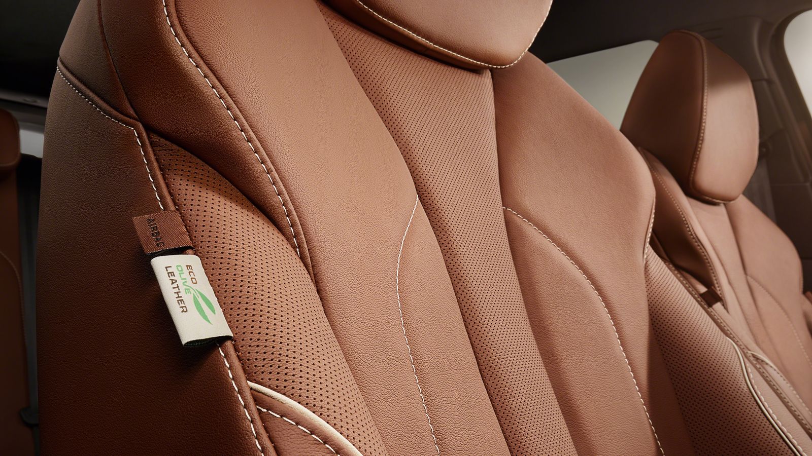 En los Skoda Enyaq iV el extracto de olivo sustituye a productos químicos para el tratamiento del cuero.