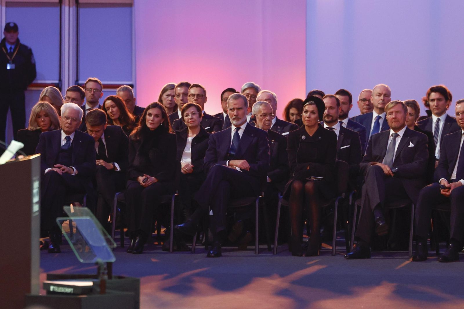 Los Reyes de España asisten al 80 aniversario de la liberación del campo de concentración de Auschwitz