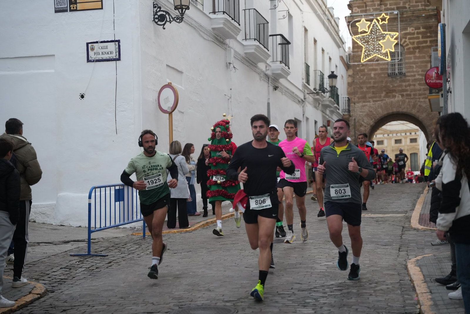 Imágenes de la XII Carrera San Silvestre Chiclanera