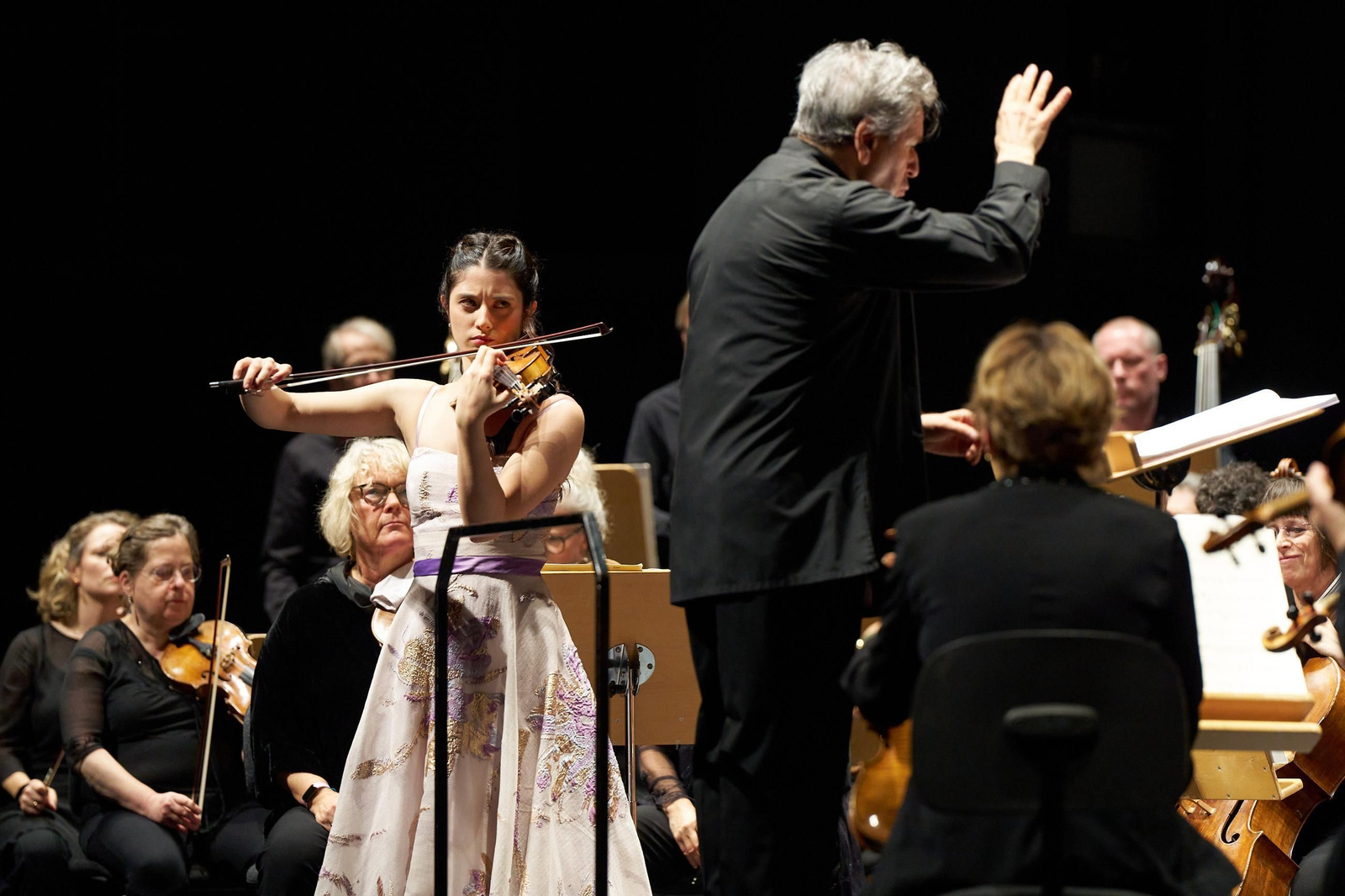 Dueñas y Pappano triunfan en Sevilla.