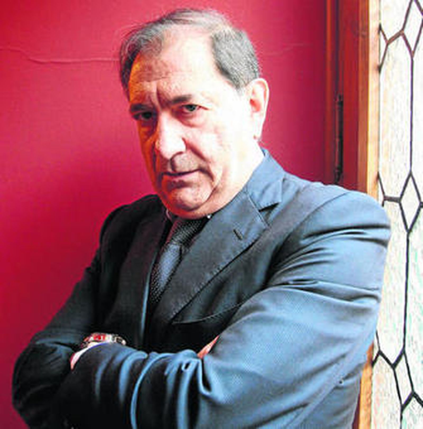 Pier Luigi Dell'Osso fue ayer nombrado académico honorario por la Real Academia de Jurisprudencia de Granada.