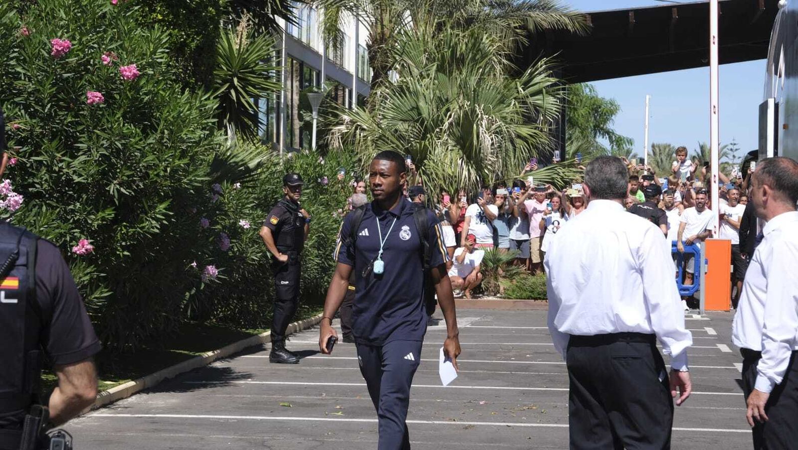 La llegada del Real Madrid a Almería en imágenes