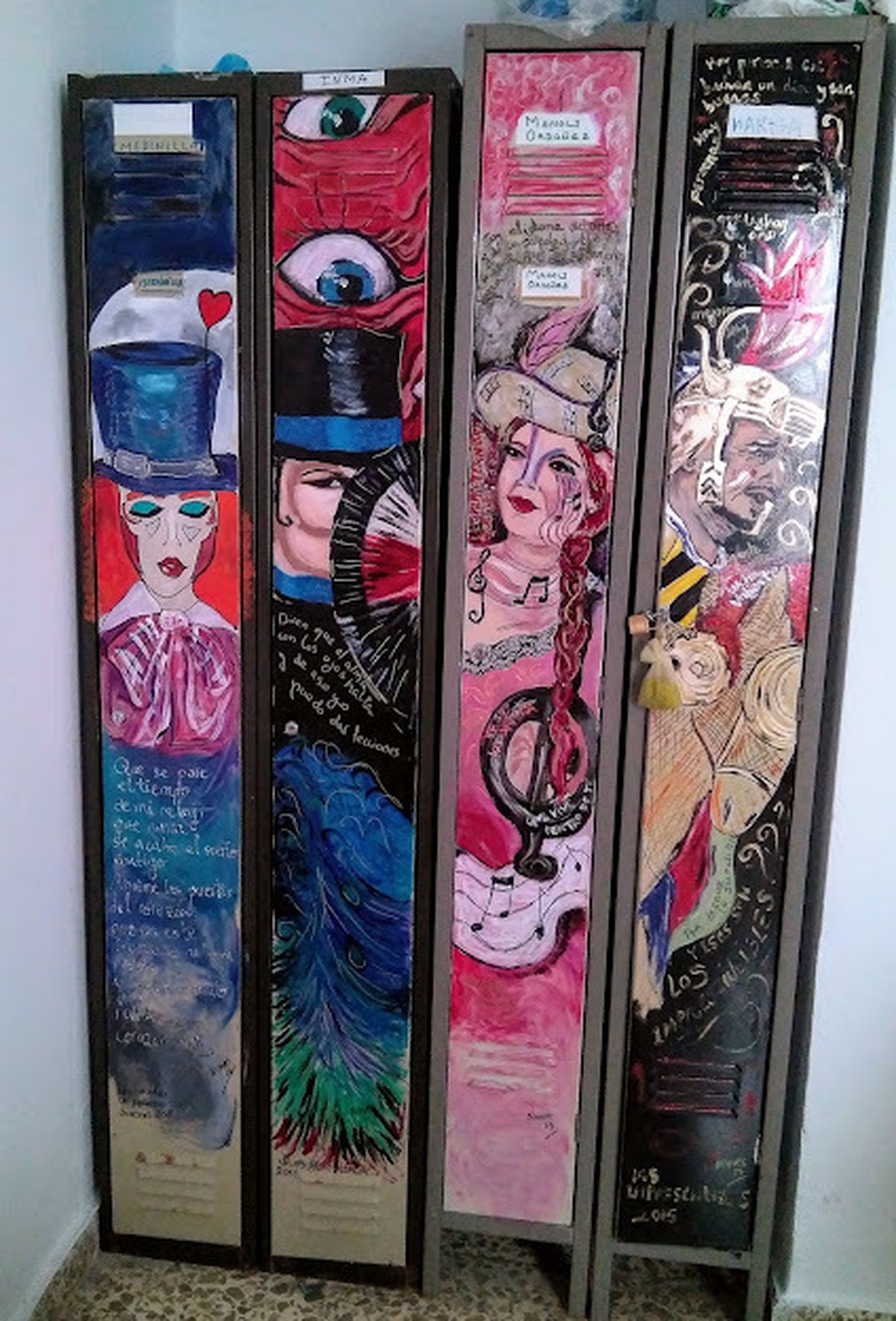 Las taquillas carnavaleras en esmalte de uñas de Nieves Pérez