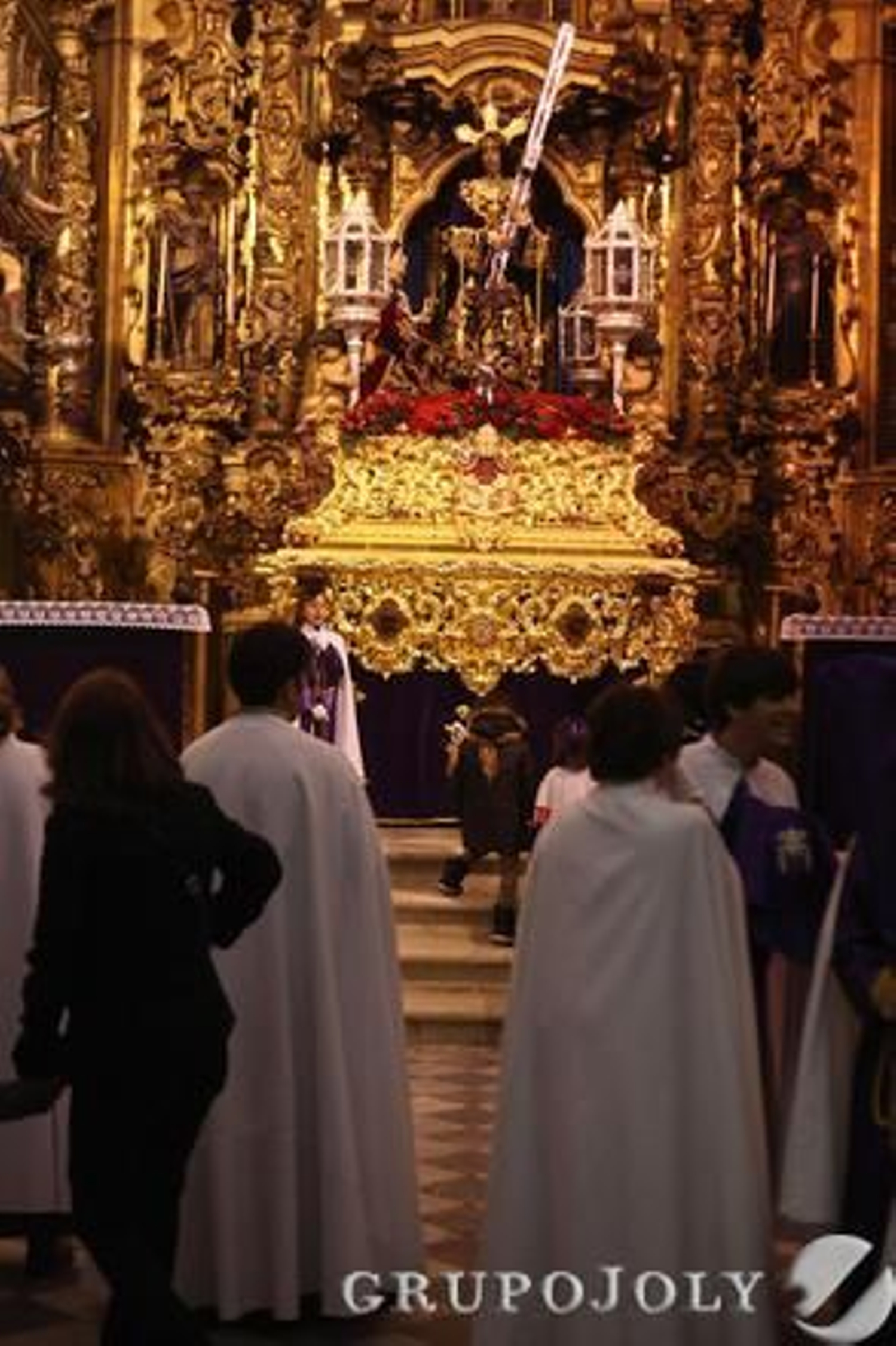 La lluvia impide la salida del Nazareno por segundo año consecutivo. 

Foto: Jesus Marin