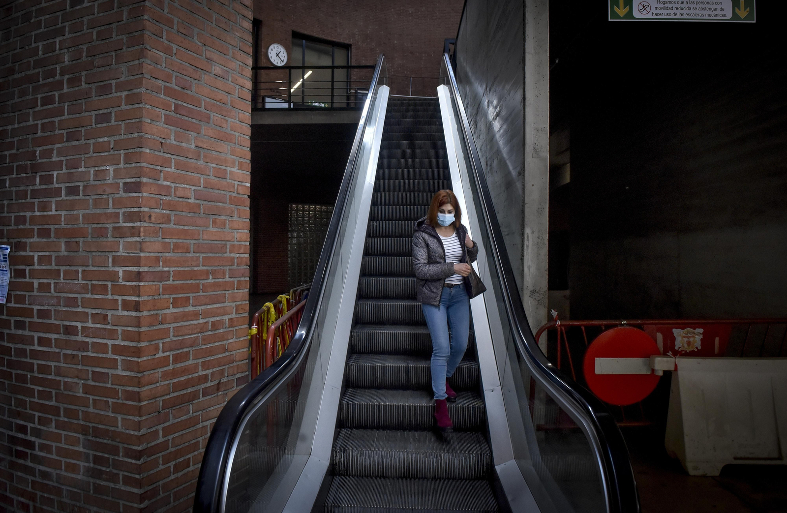 La resistencia en las calles de Sevilla por el estado de alarma: de Santa Justa a Plaza de Armas