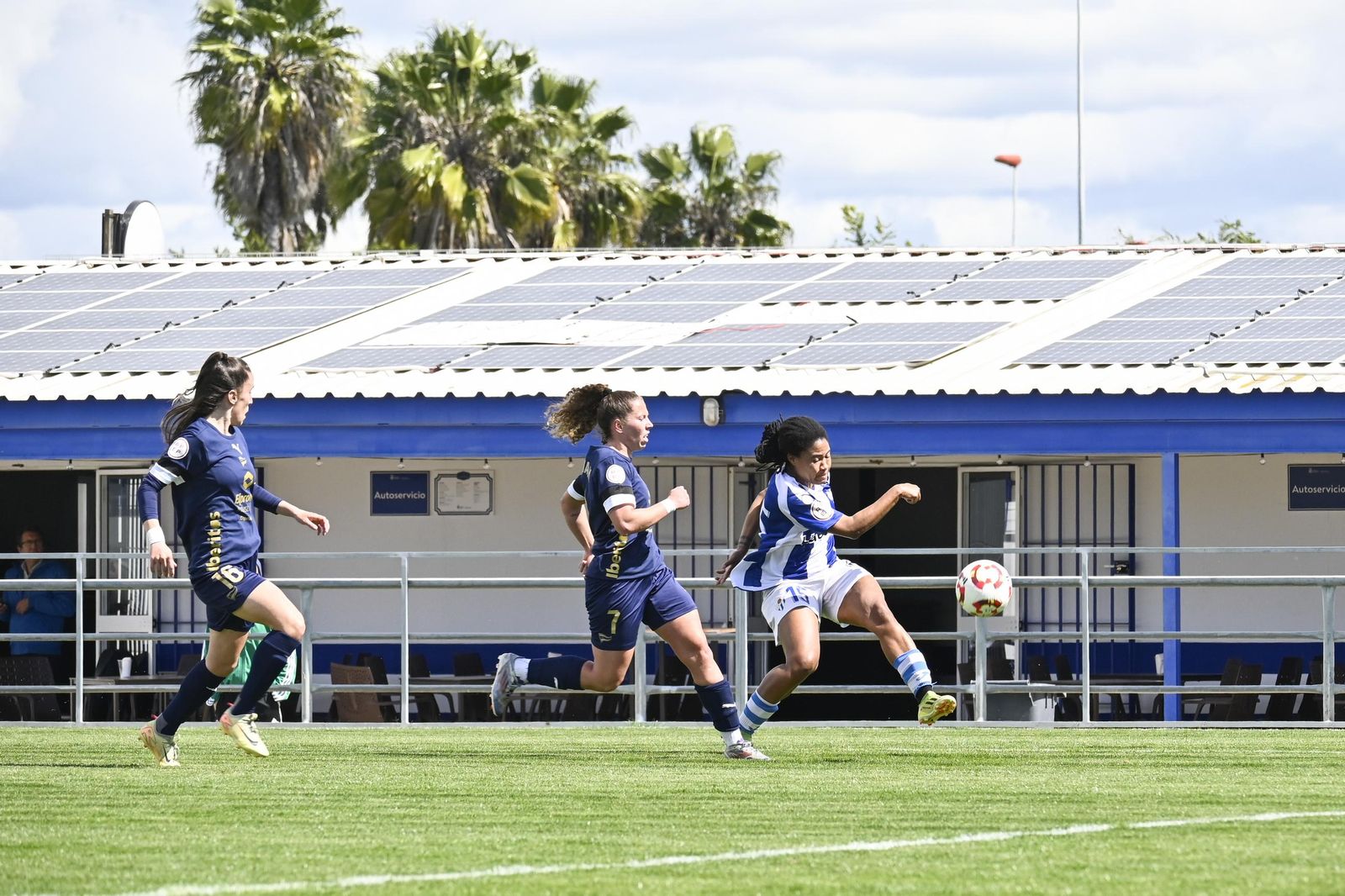 Imágenes del partido entre el Sporting de Huelva y el Alavés Fem