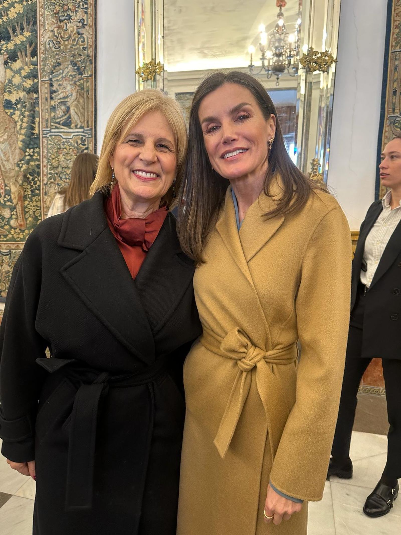 María José García-Pelayo y su Majestad la Reina Leticia.