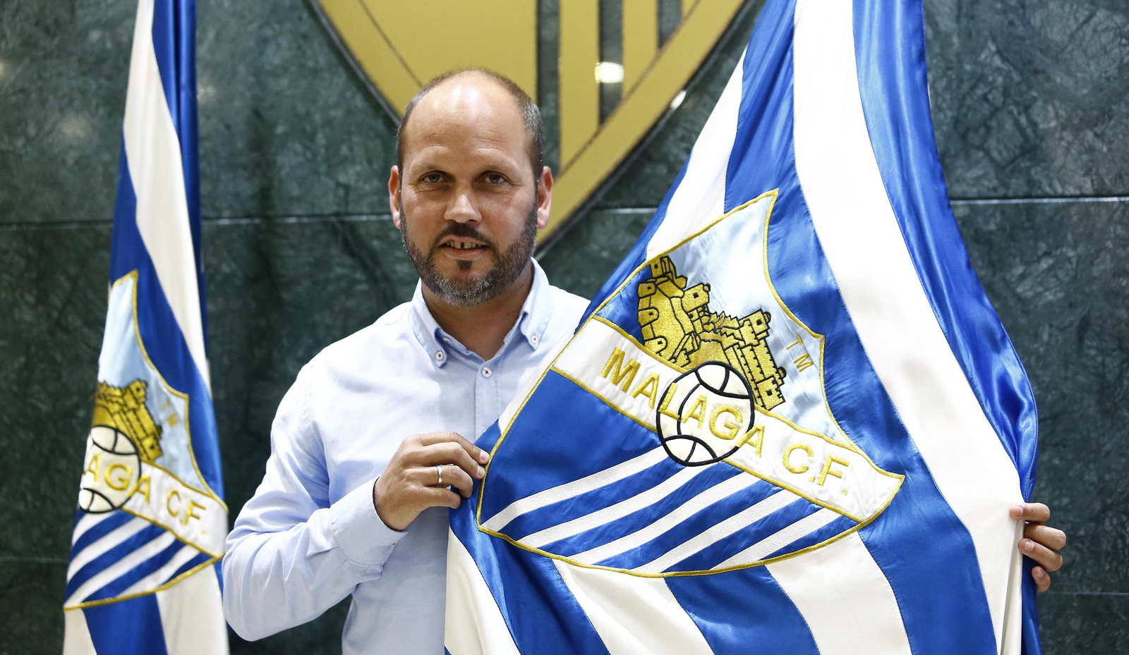 La presentación de José Alberto López con el Málaga, en fotos
