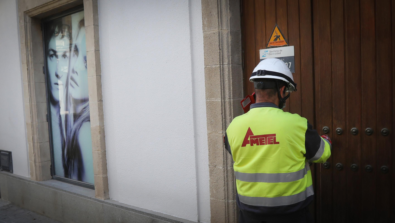 Bares y comercios principales afectados por los cortes de luz en el centro de Jerez