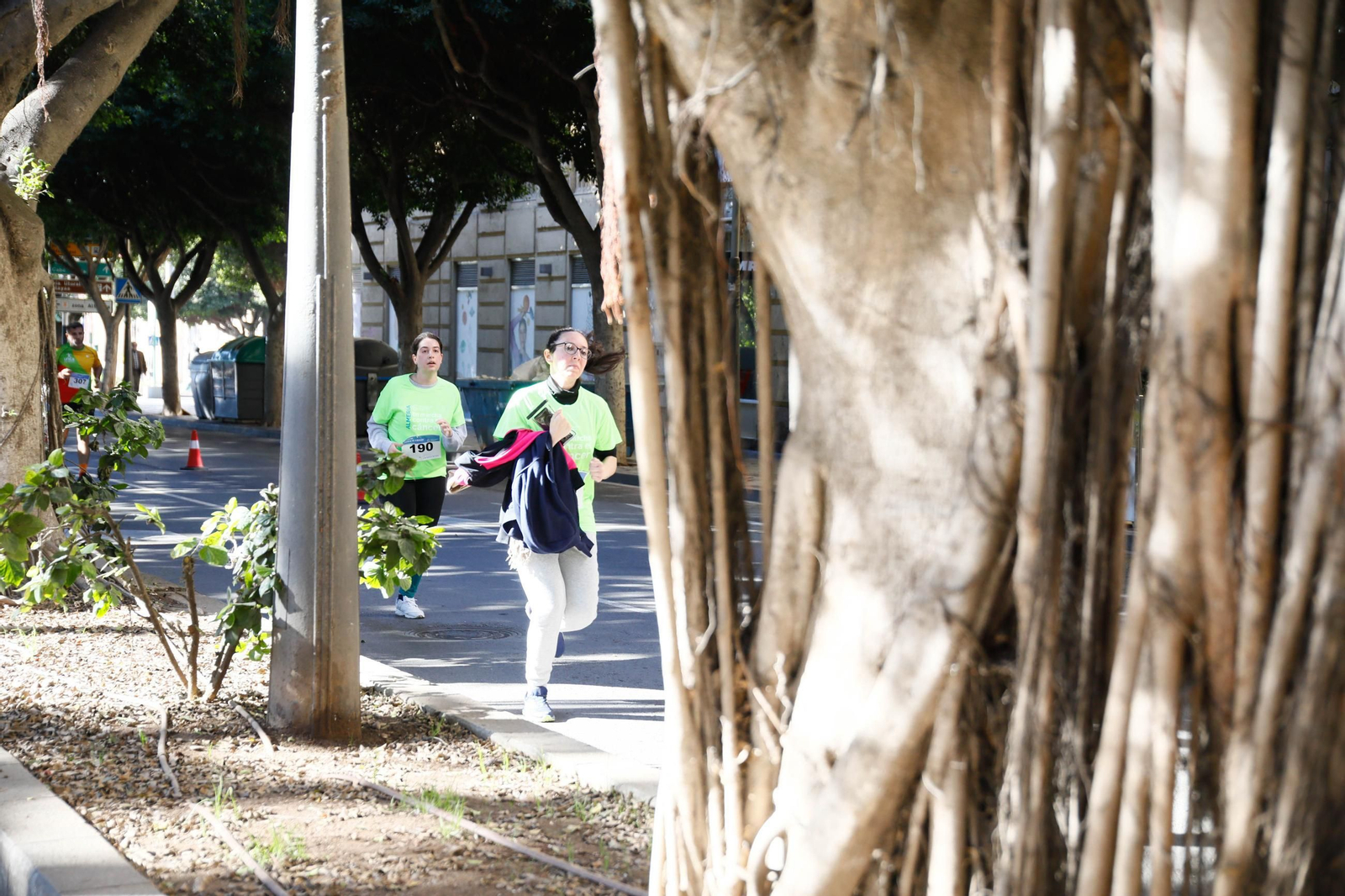 Imágenes de la Carrera contra el Cáncer de Almería