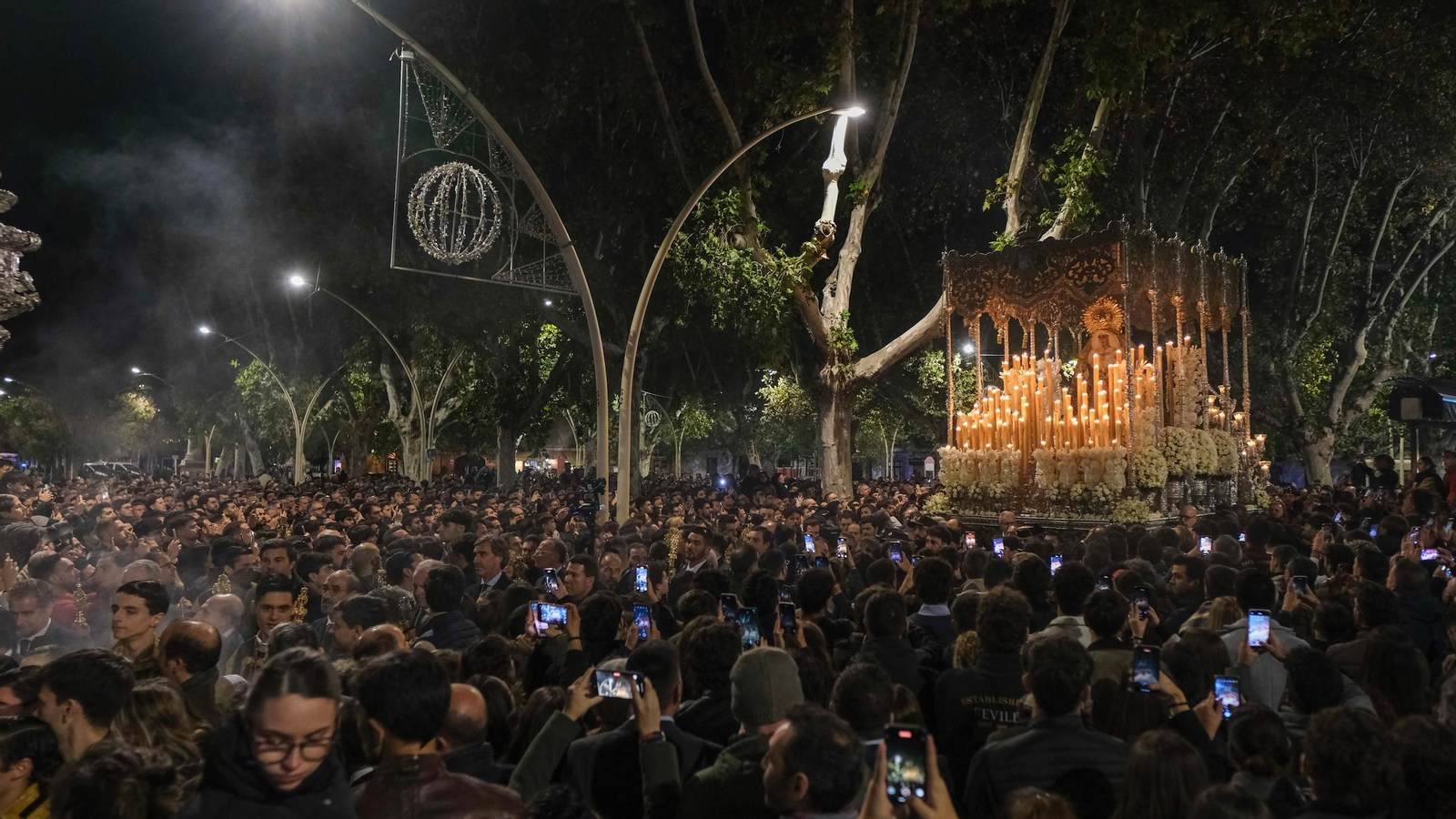 Imágenes del traslado de la Macarena a la Catedral