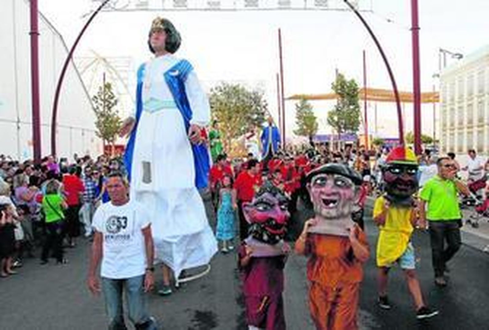 Los Gigantes, al son de la charanga