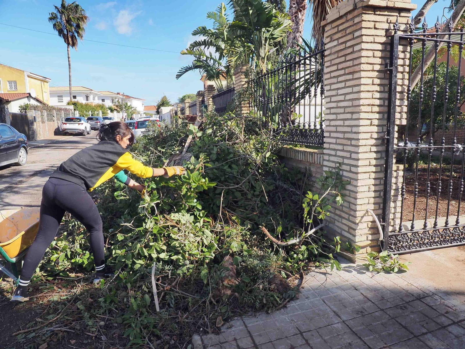 Imágenes de los daños causados por la violenta manga de viento en la provincia de Huelva