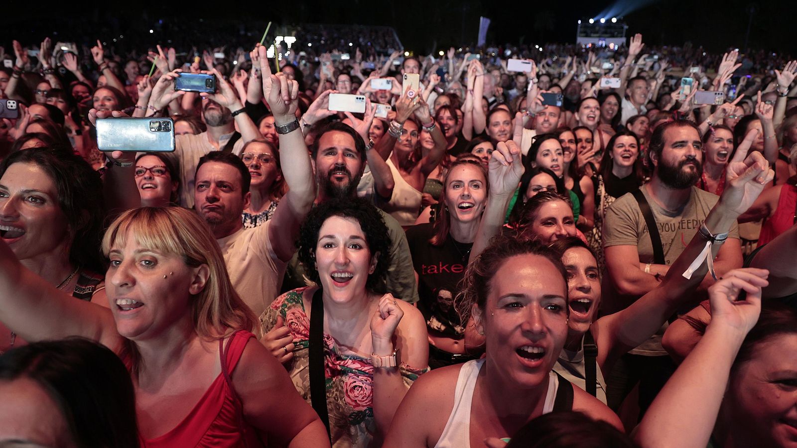 Asistentes de las primeras filas.