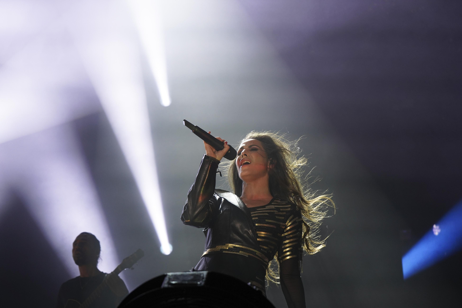 El concierto de Malú en Granada, en imágenes