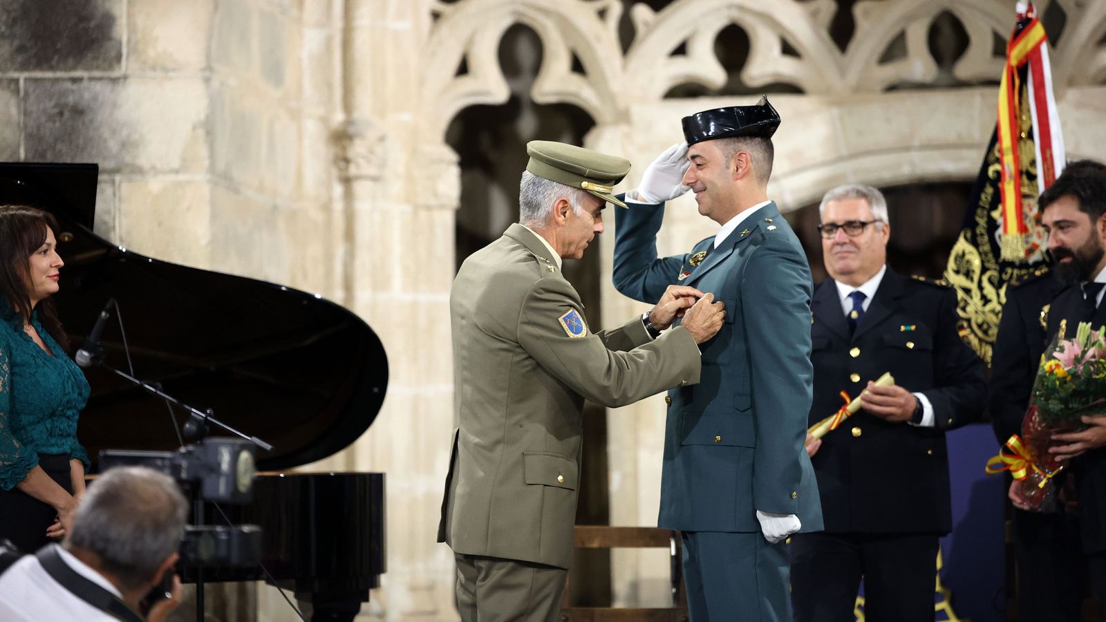 Entrega de medallas de la Asociación Santo Ángel de la Policía Nacional de Jerez