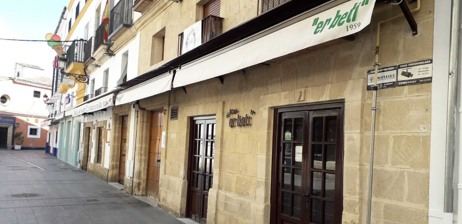 El célebre bar  'Er Beti', en la céntrica calle Misericordia.