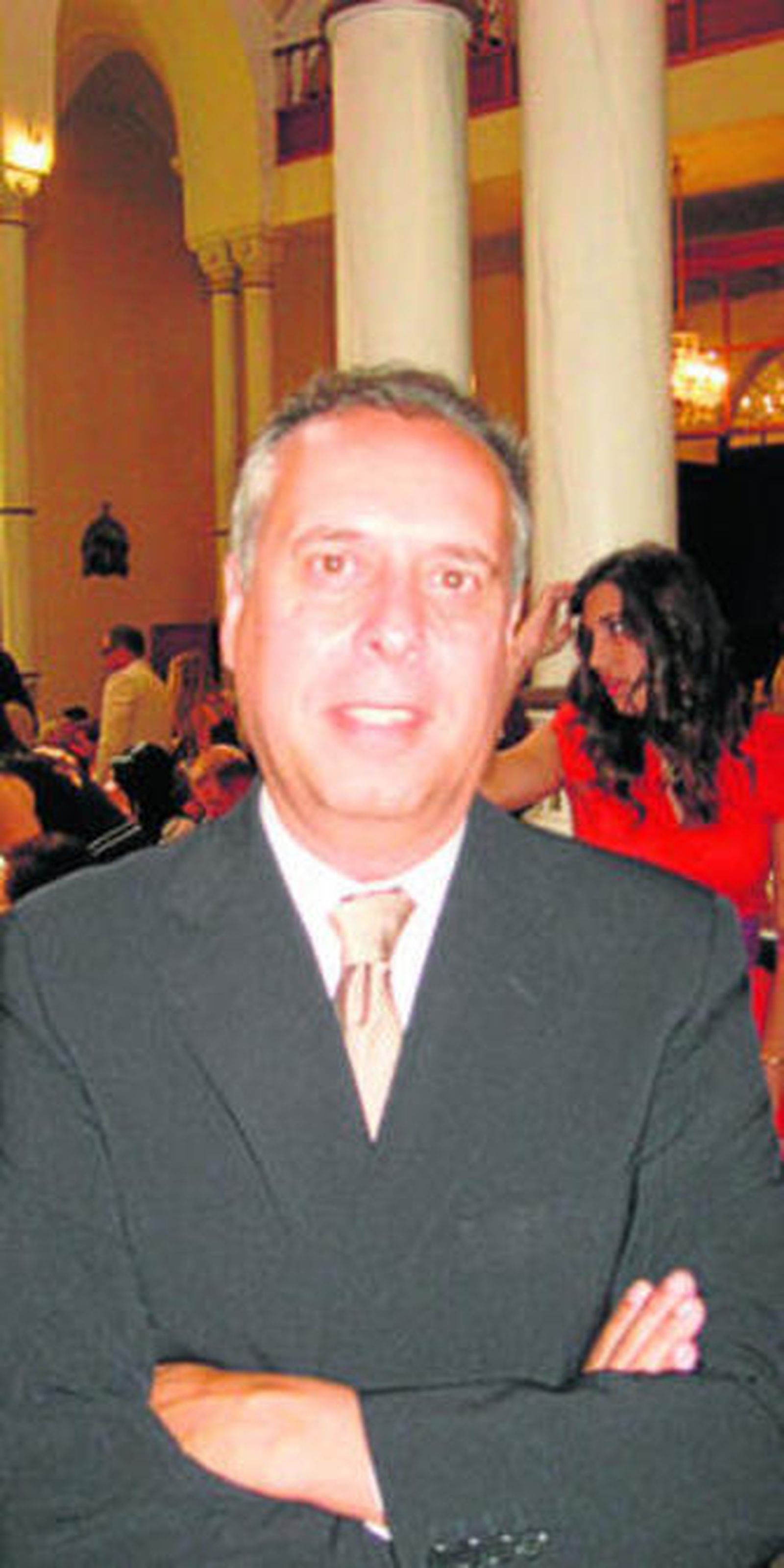 El investigador e ingeniero de profesión, Manuel Alejandro.