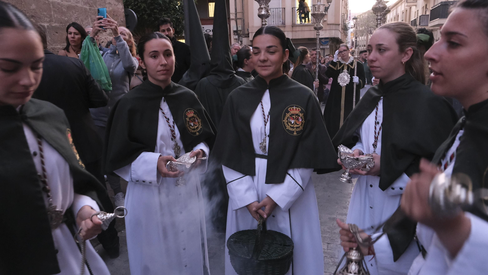 Procesión de Estudiantes en Almería, en imágenes