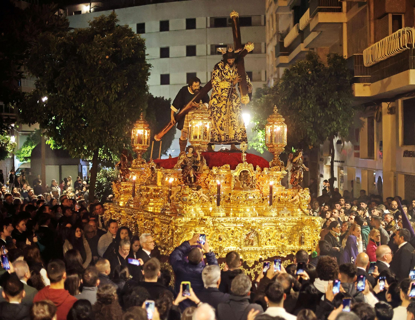 La Madrugá: Imágenes de la Hermandad del Nazareno