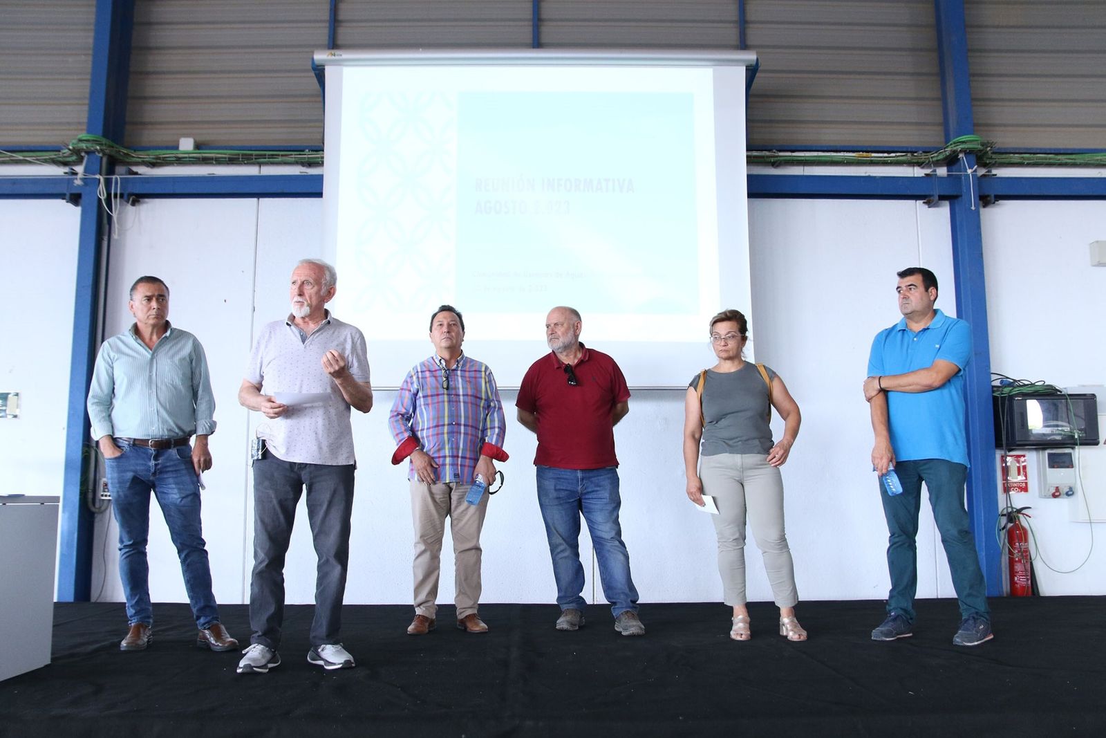 Antonio López, presidente de la CUCN, flanqueado por Agustín Rodríguez (AREDA), José Antonio Fernández (Mesa del Agua), José Antonio Pérez (4 Vegas), Paqui Iglesias (UPA) y Andrés Góngora (COAG).