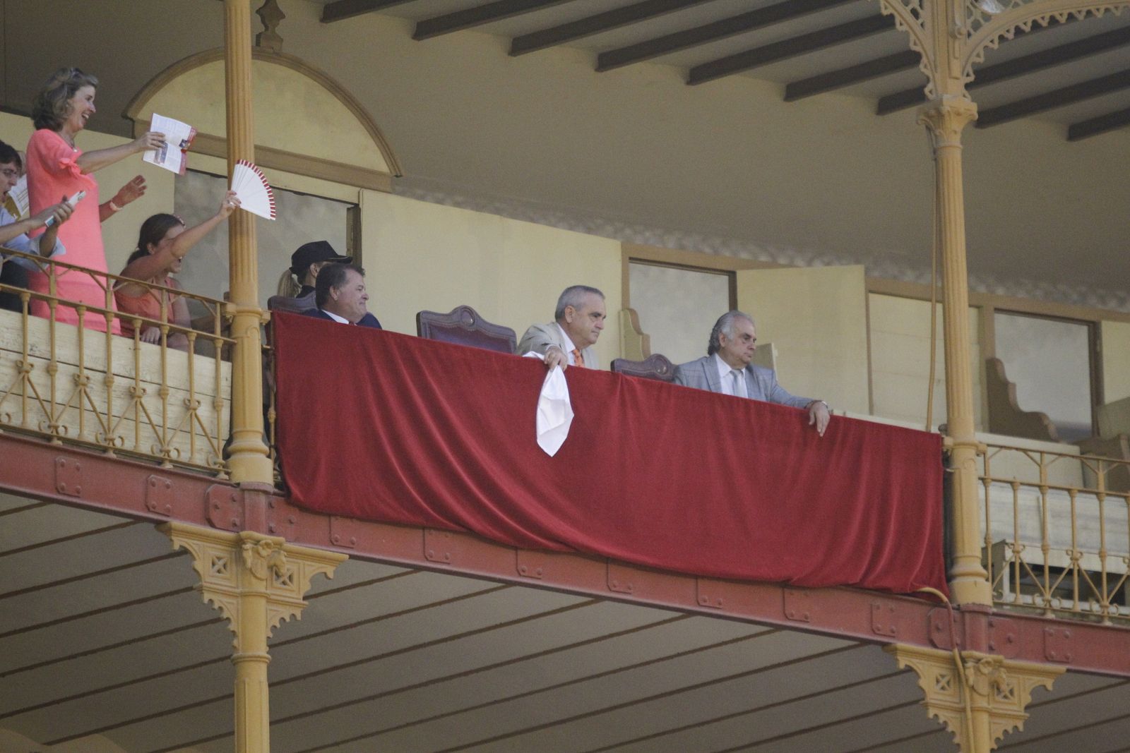 Fotogalería corrida de rejones. Feria de Almería 2019