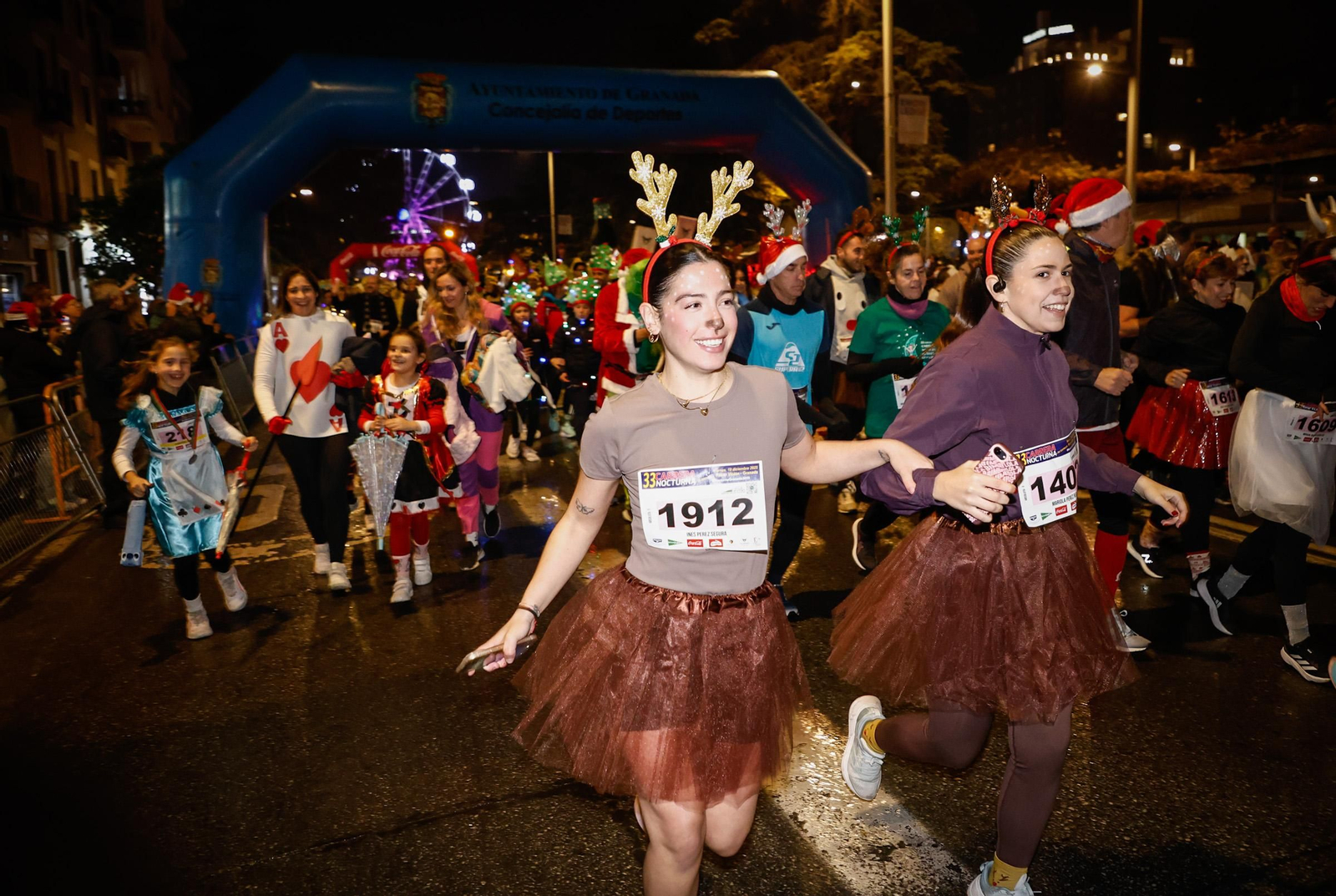 Búscate en la Carrera Nocturna de Disfraces de Granada