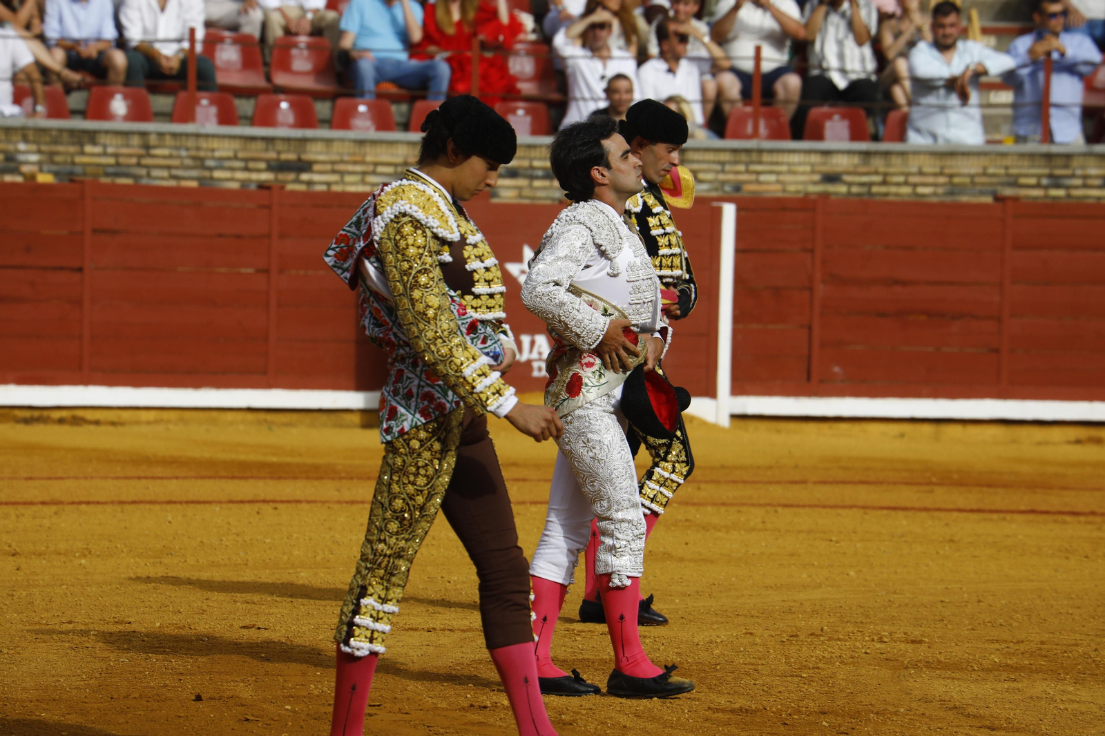 La corrida de Talavante, Roca Rey y Lagartijo, en Córdoba, en imágenes