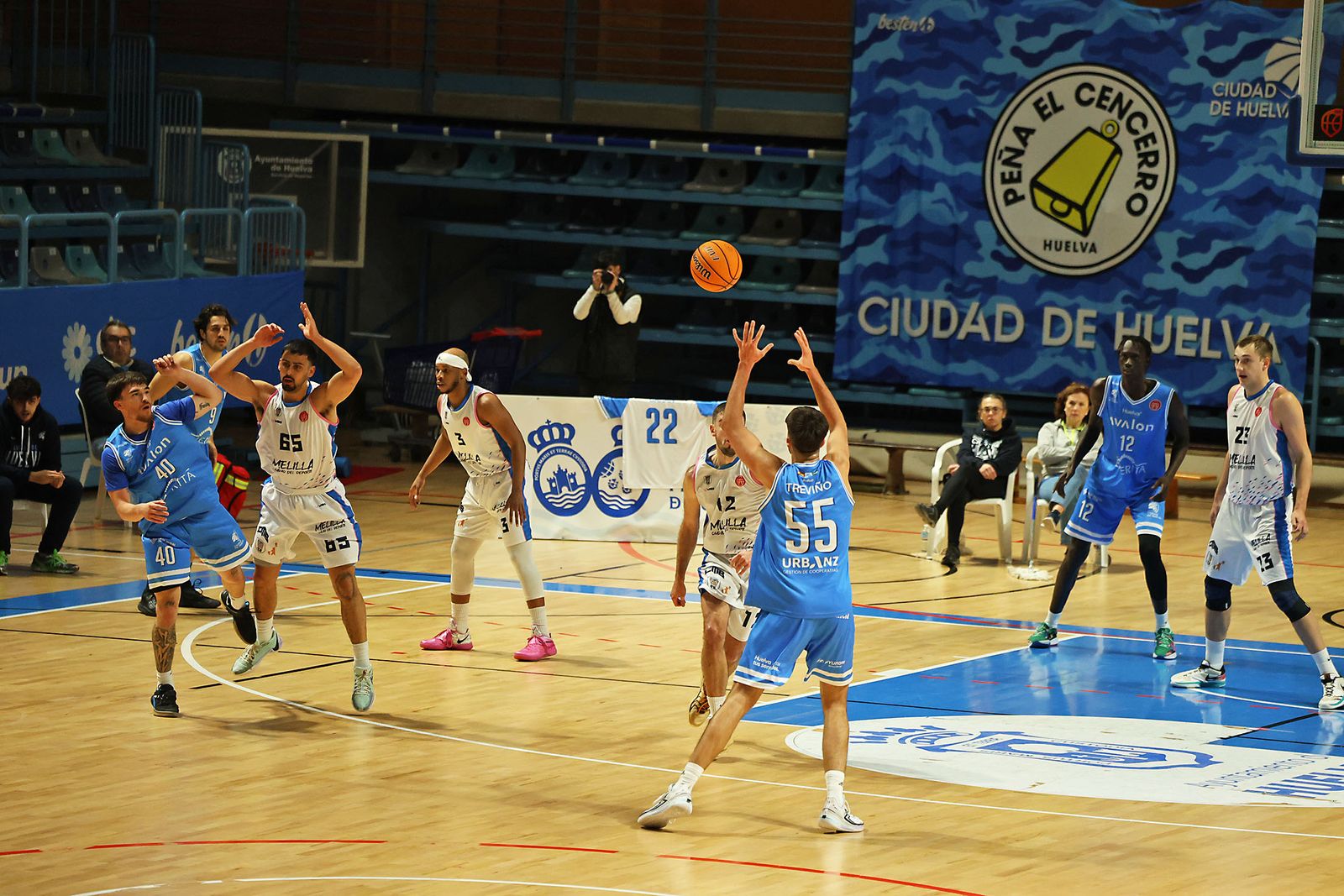 Imágenes del Ciudad de Huelva vs Melilla Ciudad del deporte