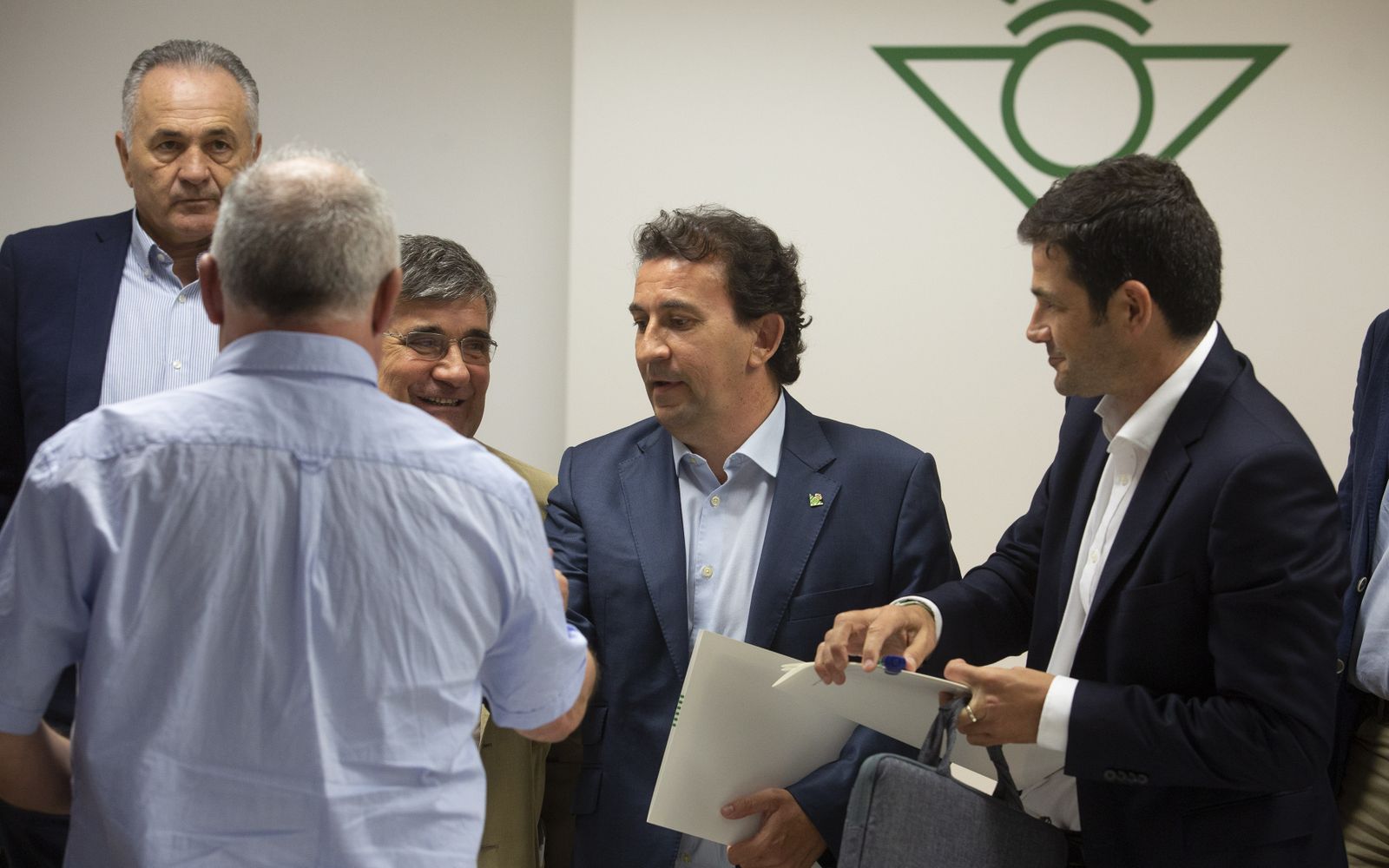 José Miguel López Catalán entre Ramon Alarcón y José María Pagola.