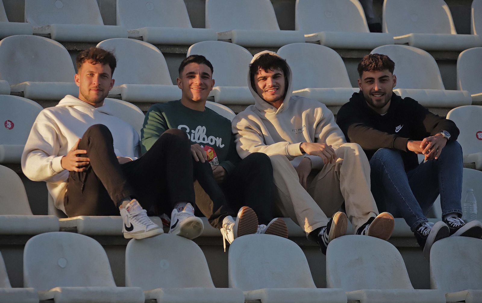 Búscate en el Nuevo Mirador durante el Algeciras - Sanluqueño de Primera Federación