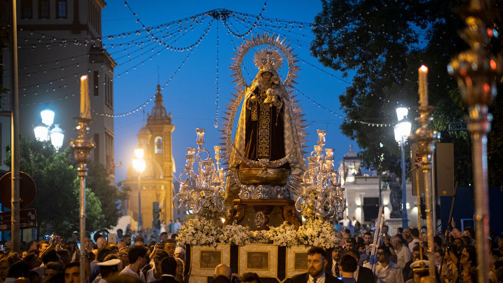 La imagen recorrerá las calles del barrio en vísperas de la Velá