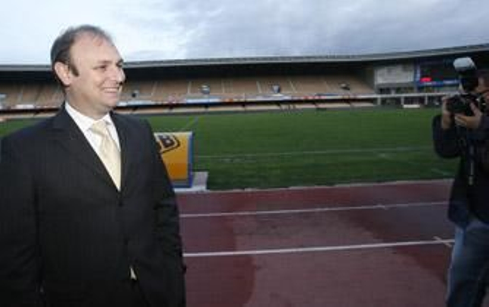 Souza: "El club no está vendido y no va a ser fácil"