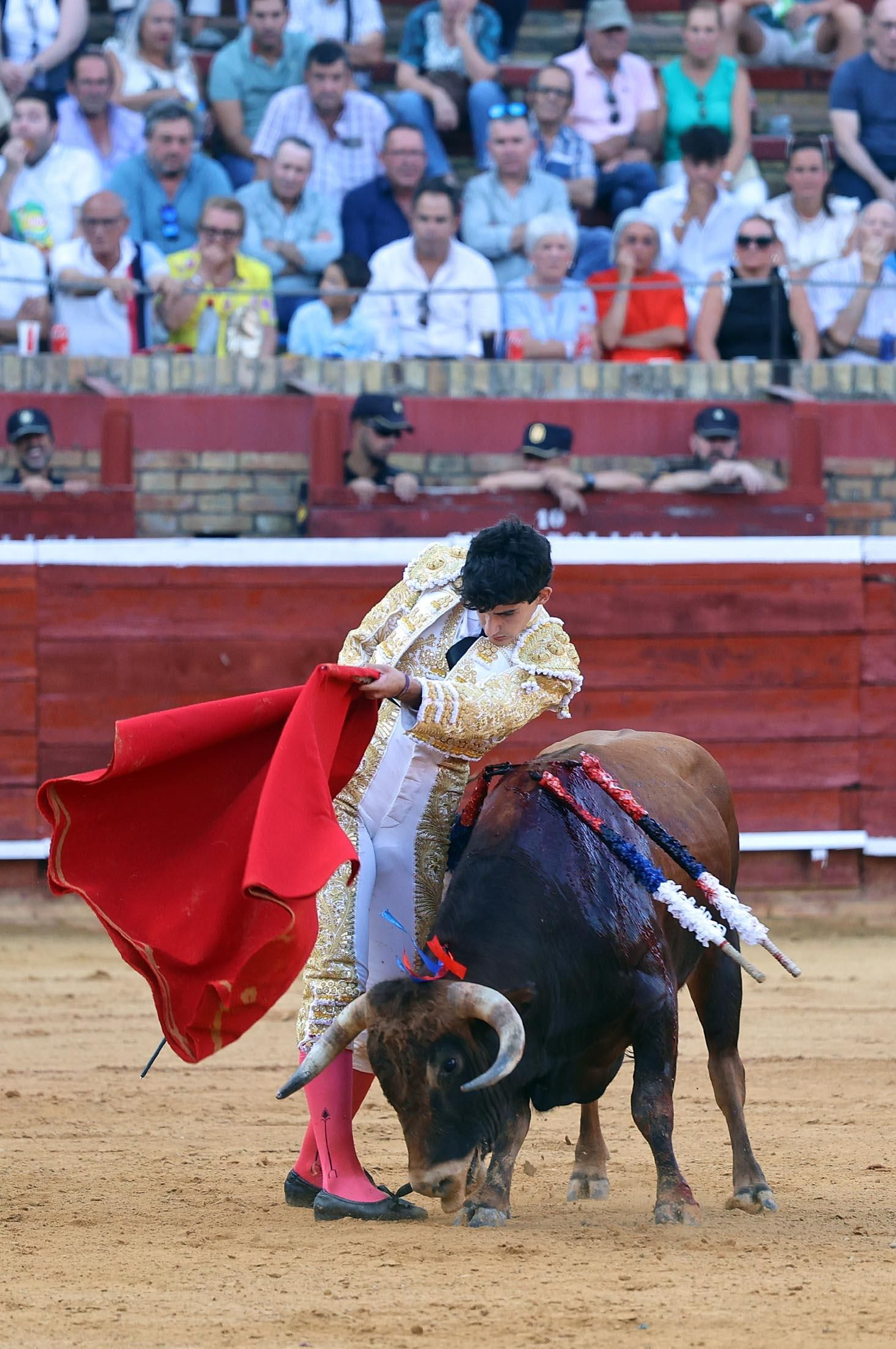 Toros La Merced 2025: Imágenes de la Novillada de Javier Zulueta, Cristian González y Carlos Tirado