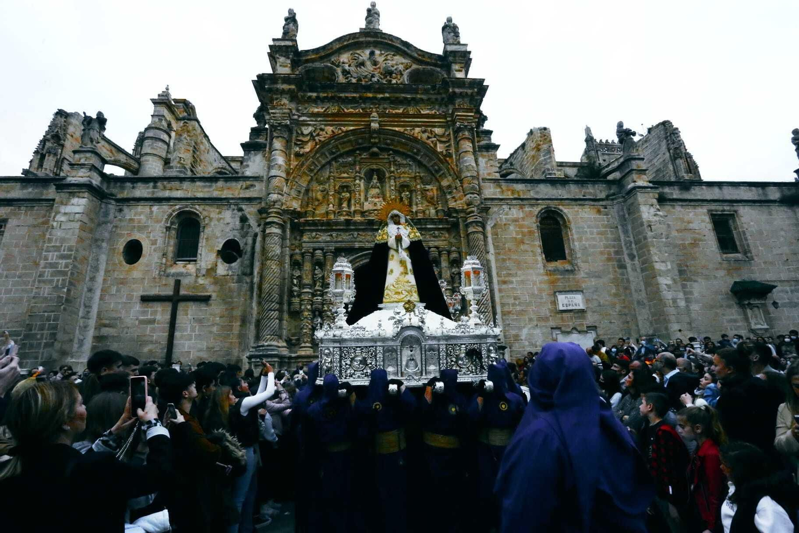Martes Santo en El Puerto: Las imágenes del Cautivo y Dolor y Sacrificio