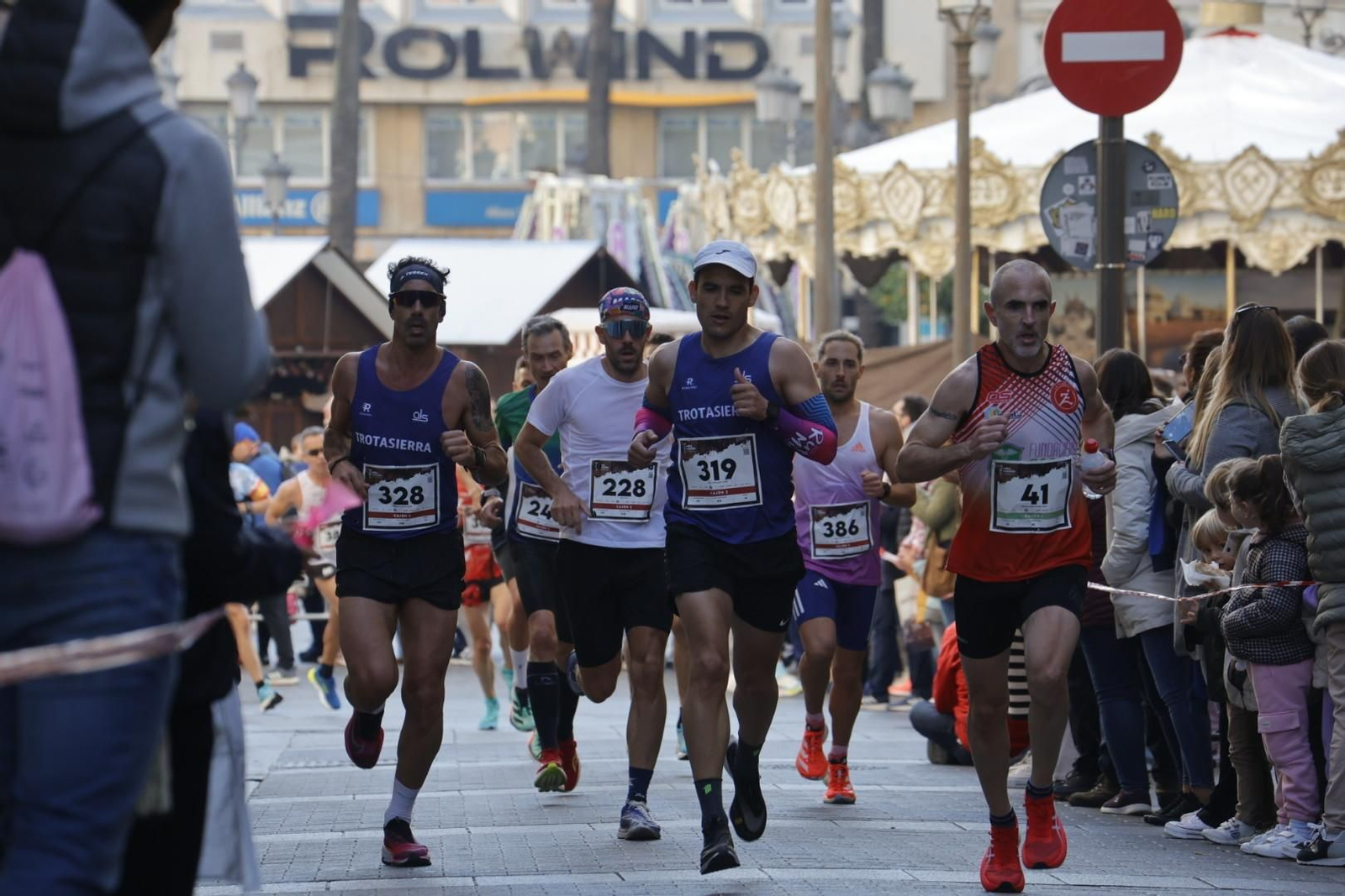 Media Maratón de Córdoba 2023: Las fotos del paso por Cruz Conde y Tendillas Media Maratón de Córdoba 2023: Las fotos del paso por Cruz Conde y Tendillas