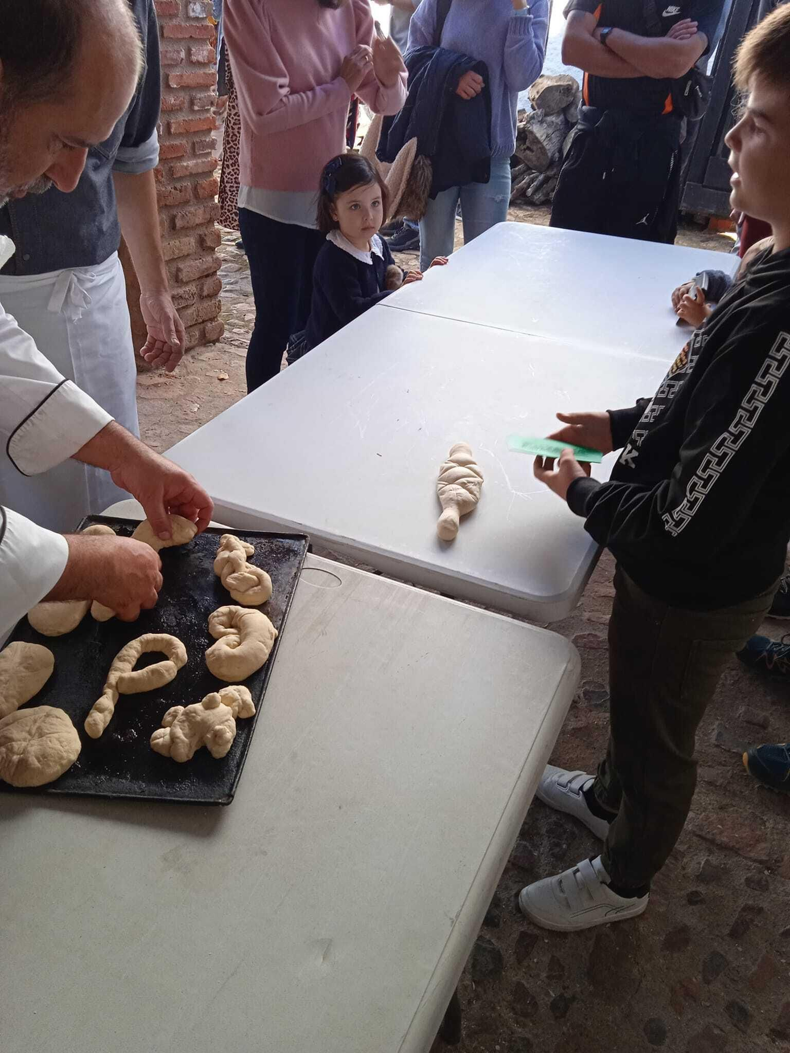 La Fiesta del Pan de Los Pánchez, en fotografías